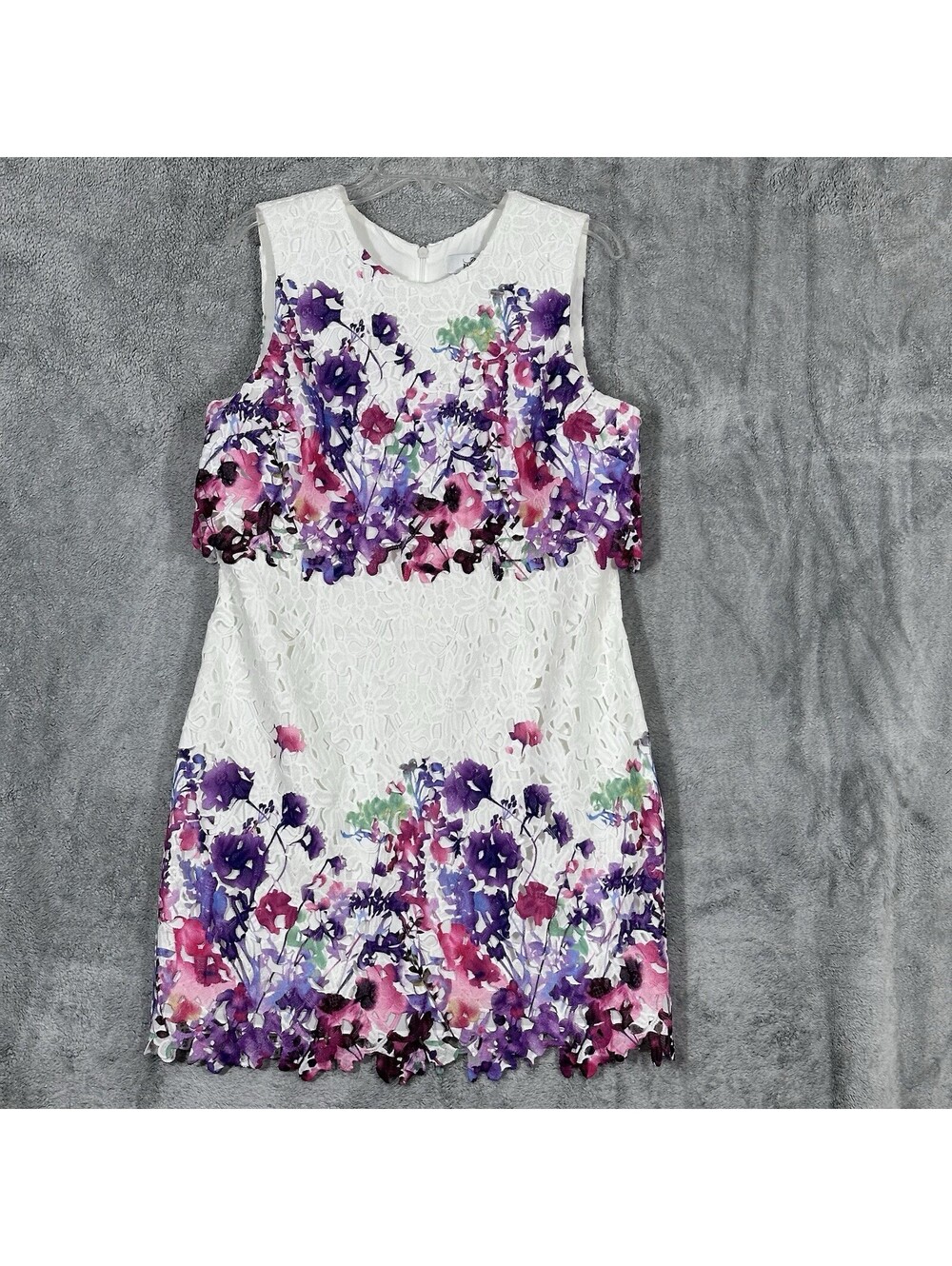 Belle Badgley Mischka Women’s Size 14 White Sleeveless Floral Lace Shift Dress